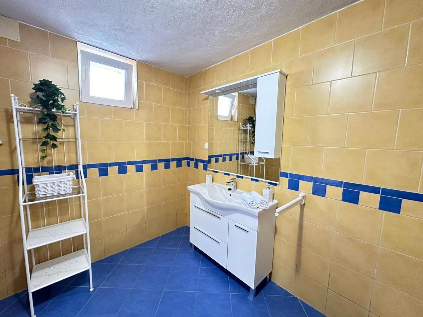 Guest House Kovacevic Hvar Town Exterior photo
